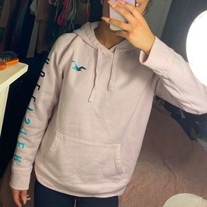 pink Hollister sweatshirt